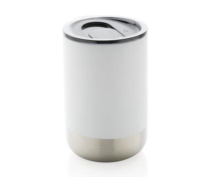 Mugg i återvunnet stål