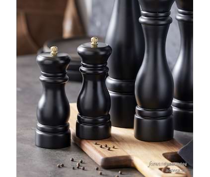 Pepparkvarn Set 16 by Tareq Taylor