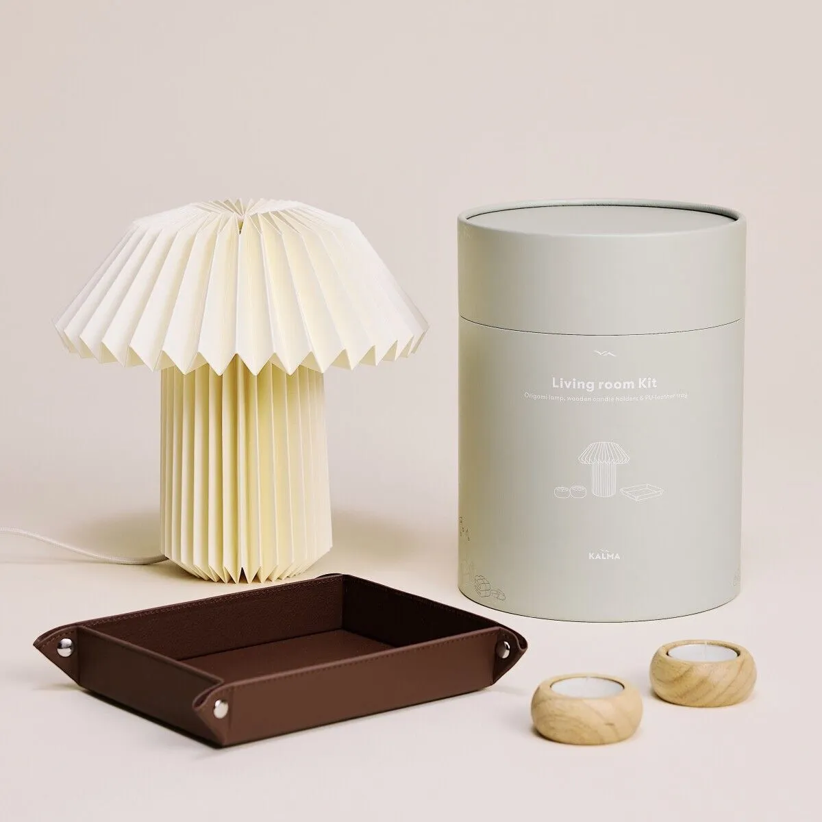 Kalma Living Room Kit – lampa och inredning – bild 3